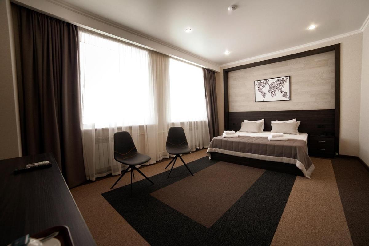 Meridian Karaganda Ngoại thất bức ảnh